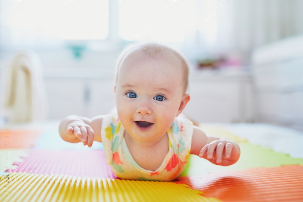 Benefits of Using a Baby Floor Mat for Infant Development